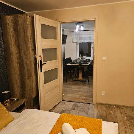 מלון דירות Premium Biznes *