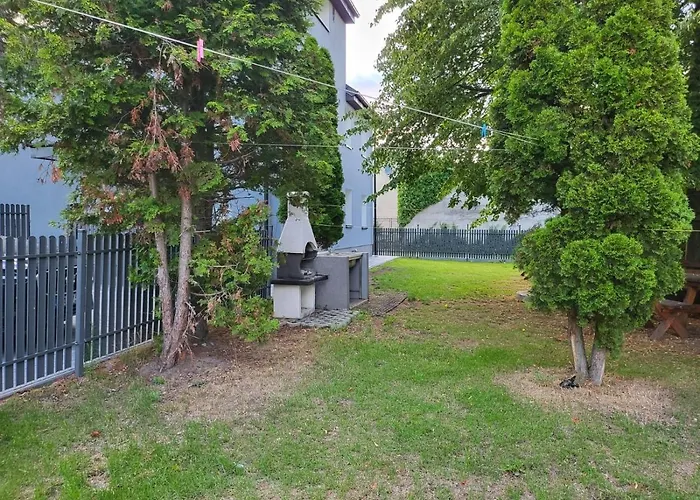 Virgo Premium Business 公寓式酒店 4*